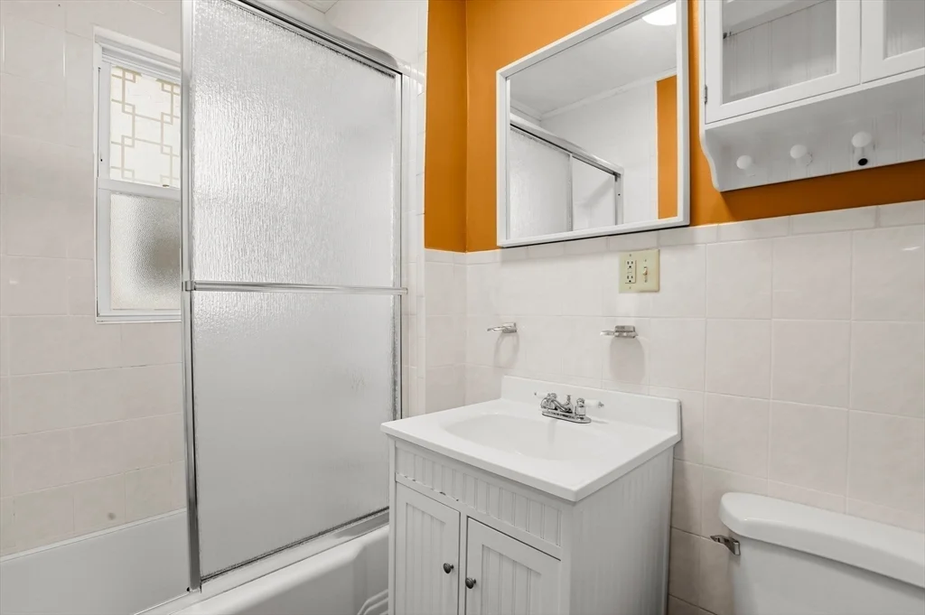 2 bed, 1 bath apartment for rent at 25 Tower Unit 1, Jamaica Plain — photo 10 of 28