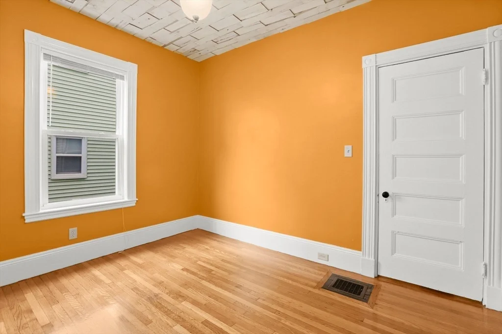 2 bed, 1 bath apartment for rent at 25 Tower Unit 1, Jamaica Plain — photo 22 of 28