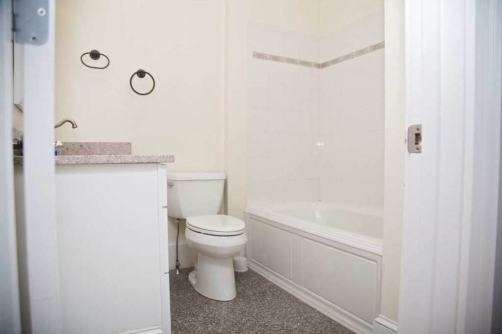 2 bed, 2 bath apartment for rent at 25 Vinton Unit 1, Boston — photo 20 of 26