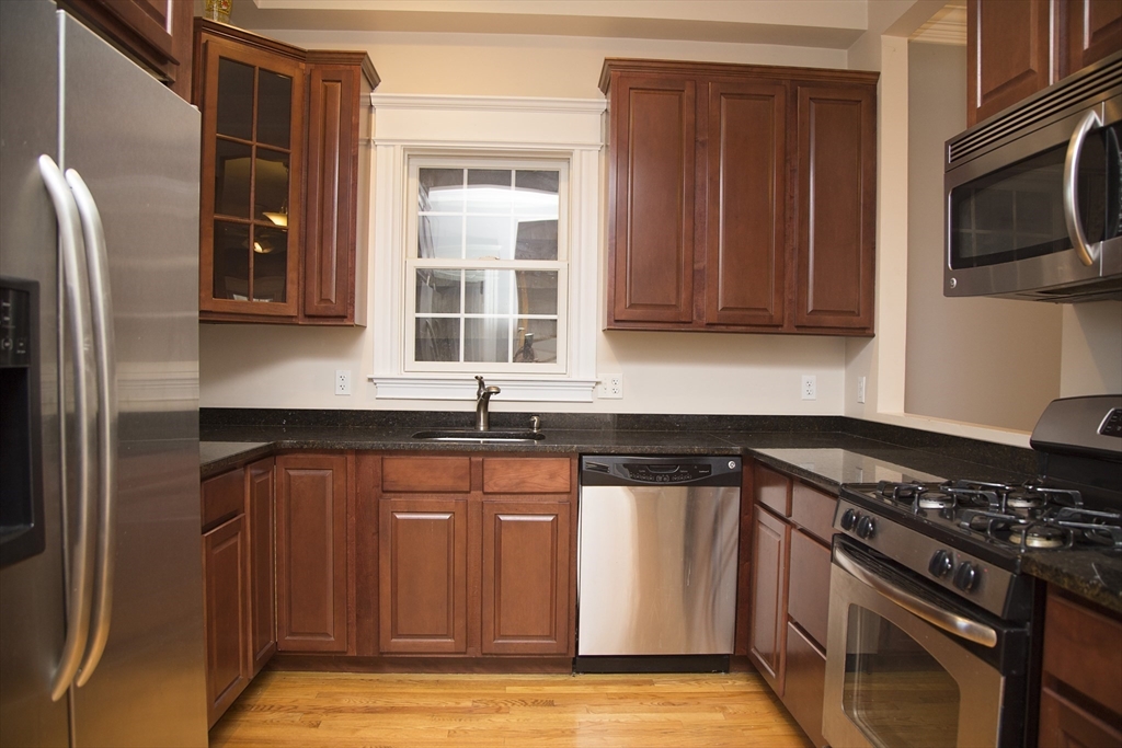 2 bed, 2 bath apartment for rent at 25 Vinton Unit 1, Boston — photo 3 of 26