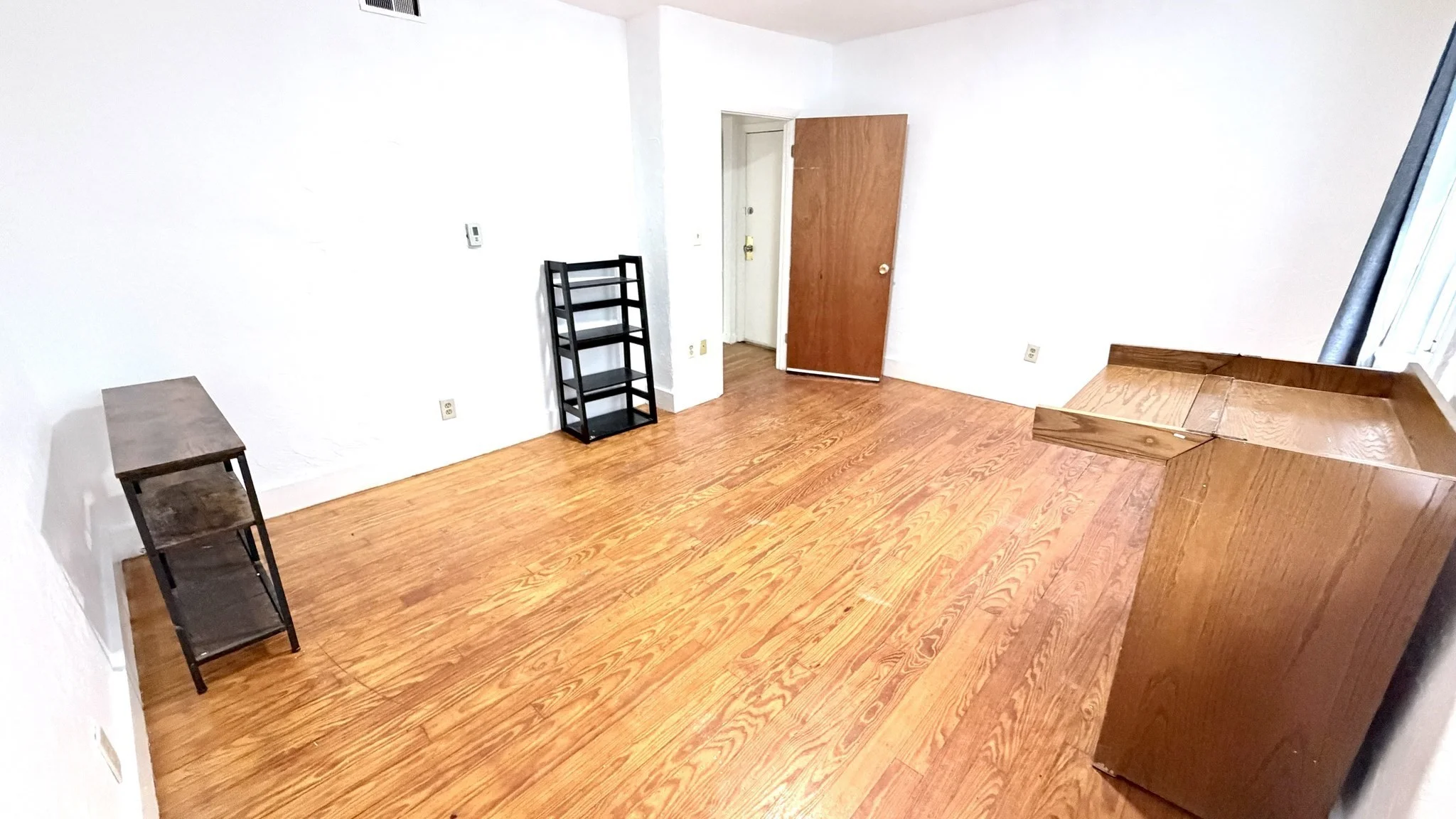 2 bed, 1 bath apartment for rent at 25 W 5ht St Unit 2, South Boston — photo 6 of 11