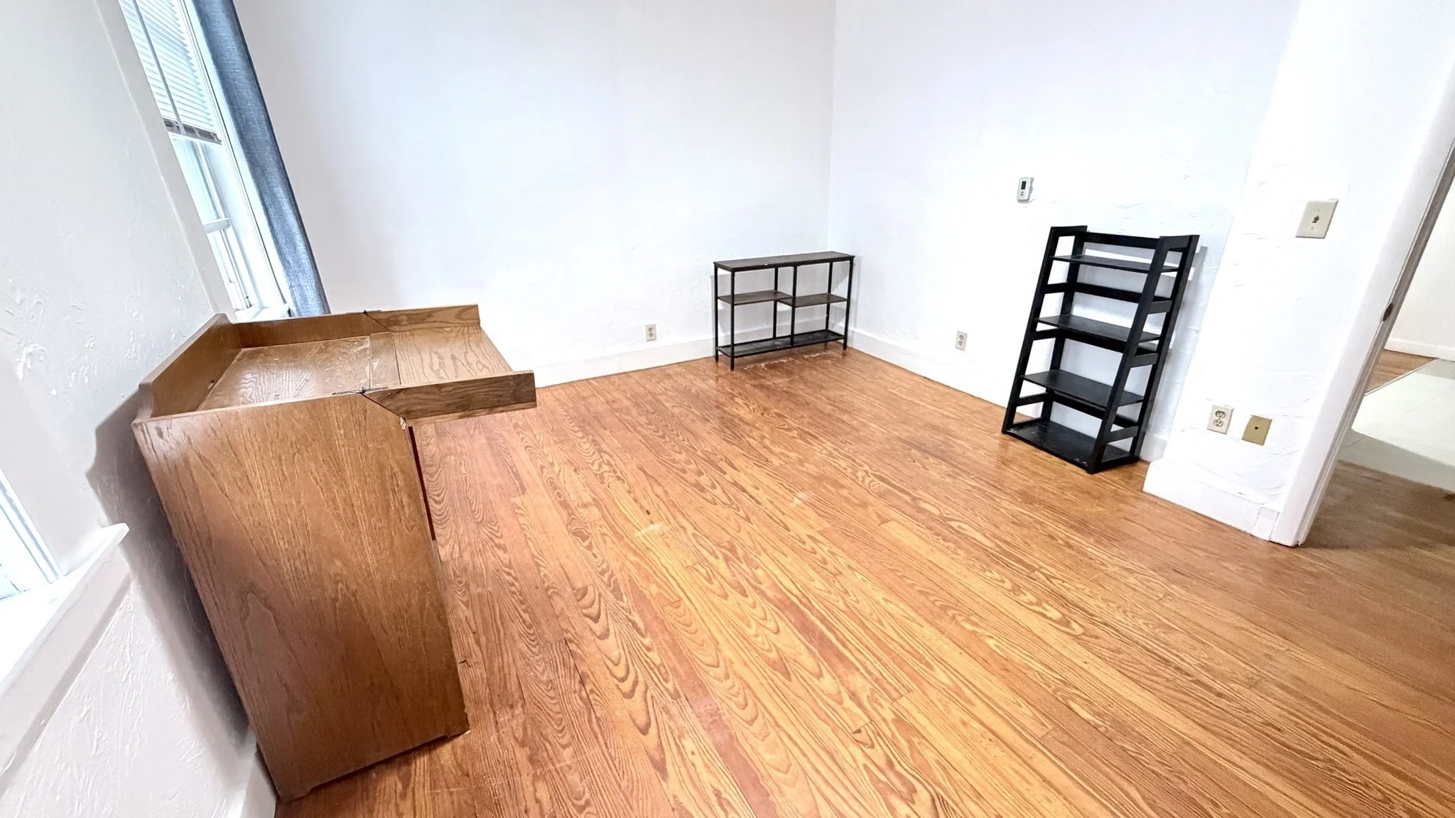 2 bed, 1 bath apartment for rent at 25 W 5ht St Unit 2, South Boston — photo 4 of 11