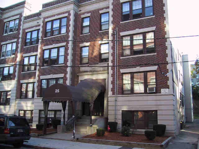 Studio bed, 1 bath apartment for rent at 25 Walbridge St Unit 11M, Allston — photo 8 of 9