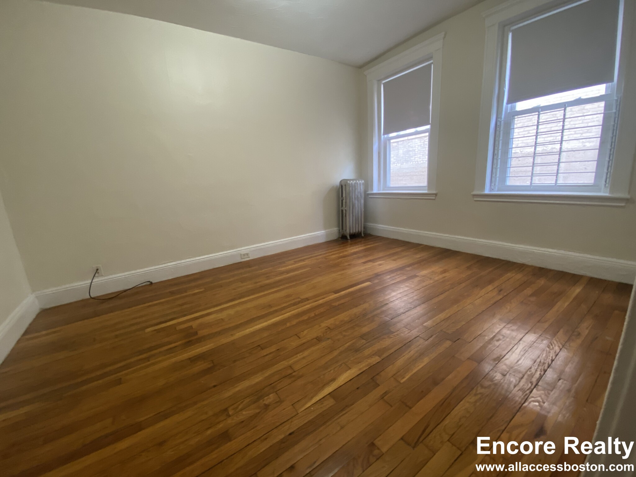 Studio bed, 1 bath apartment for rent at 25 Walbridge St Unit 4, Allston — photo 4 of 5