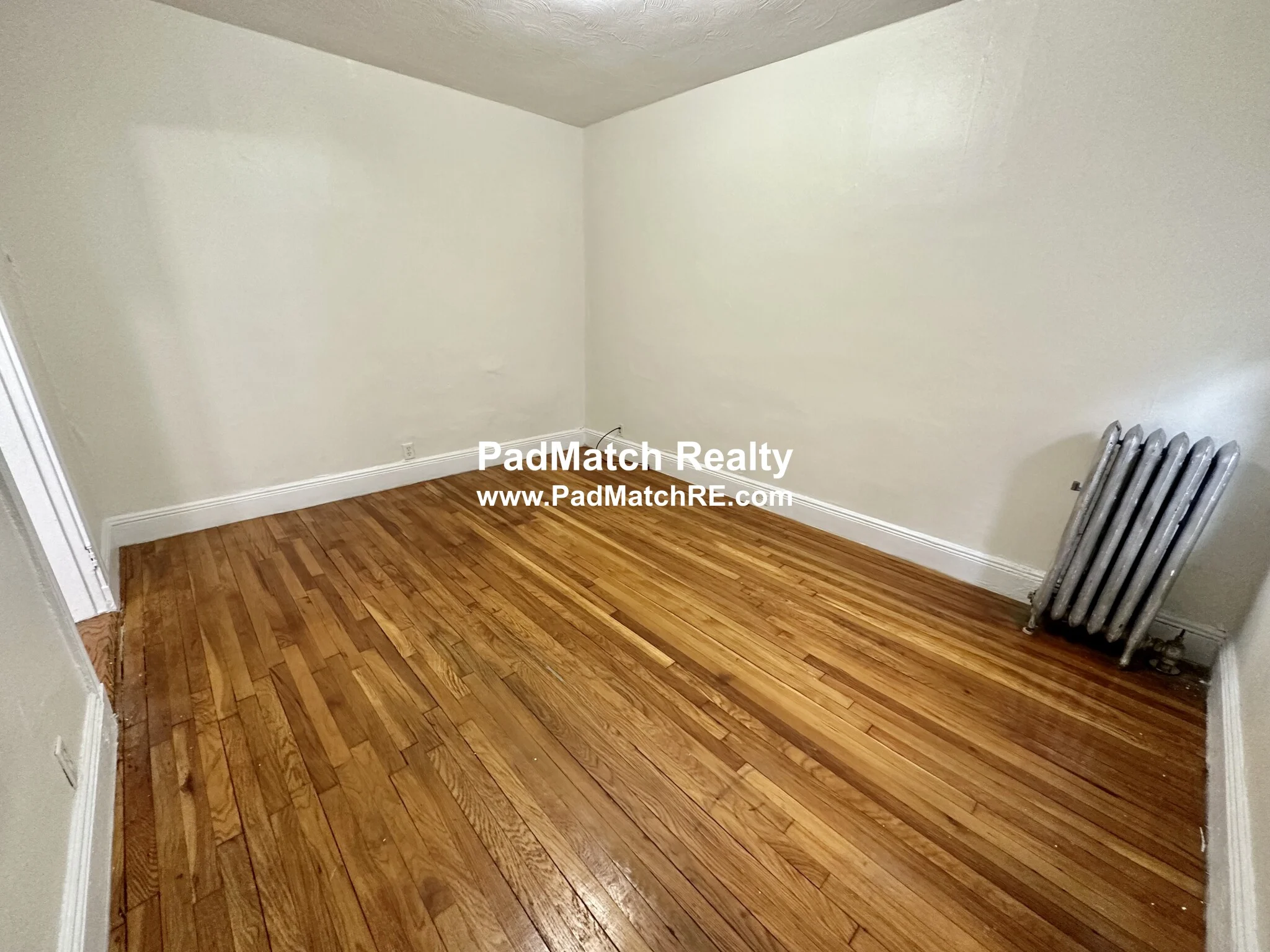 Studio bed, 1 bath apartment for rent at 25 Walbridge St Unit 5, Allston — photo 3 of 12