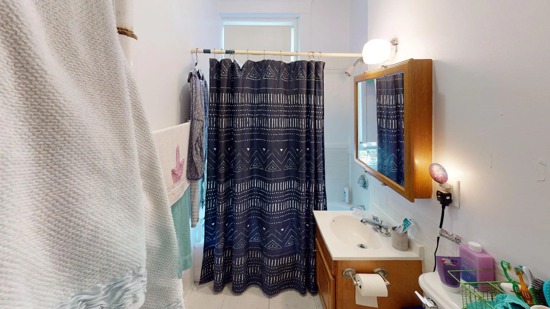 Studio bed, 1 bath apartment for rent at 25 Walbridge St Unit 6, Allston — photo 6 of 6