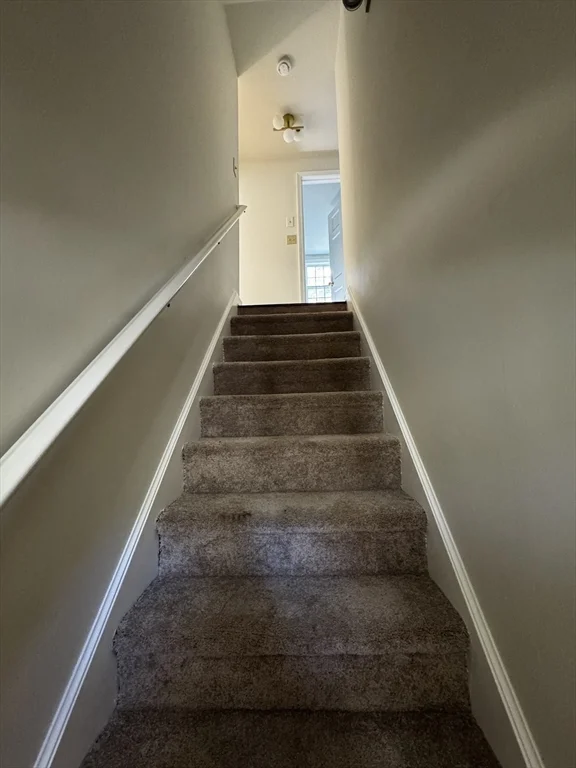 4 bed, 2 bath apartment for rent at 25 Warren Ave, Randolph — photo 15 of 27