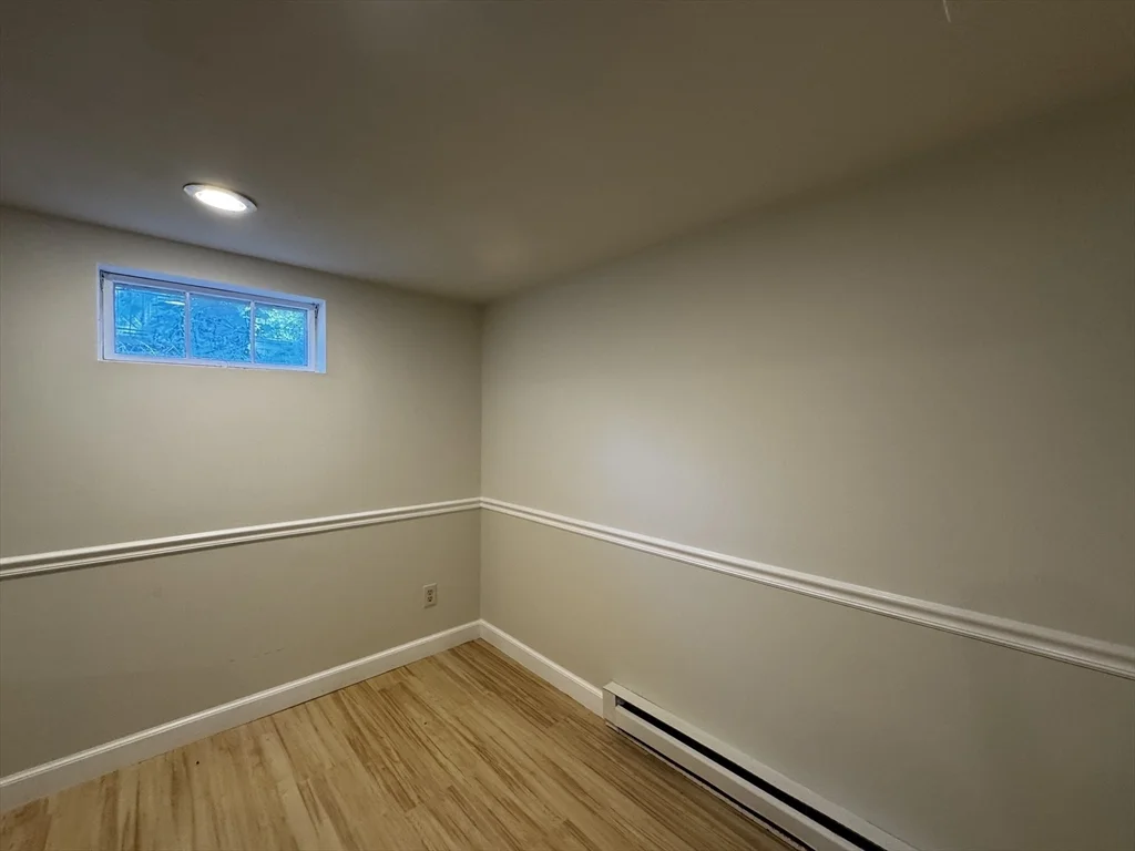 4 bed, 2 bath apartment for rent at 25 Warren Ave, Randolph — photo 14 of 27
