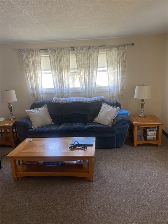 2 bed, 1 bath apartment for rent at 25 Webster Dr, Manomet — photo 10 of 28