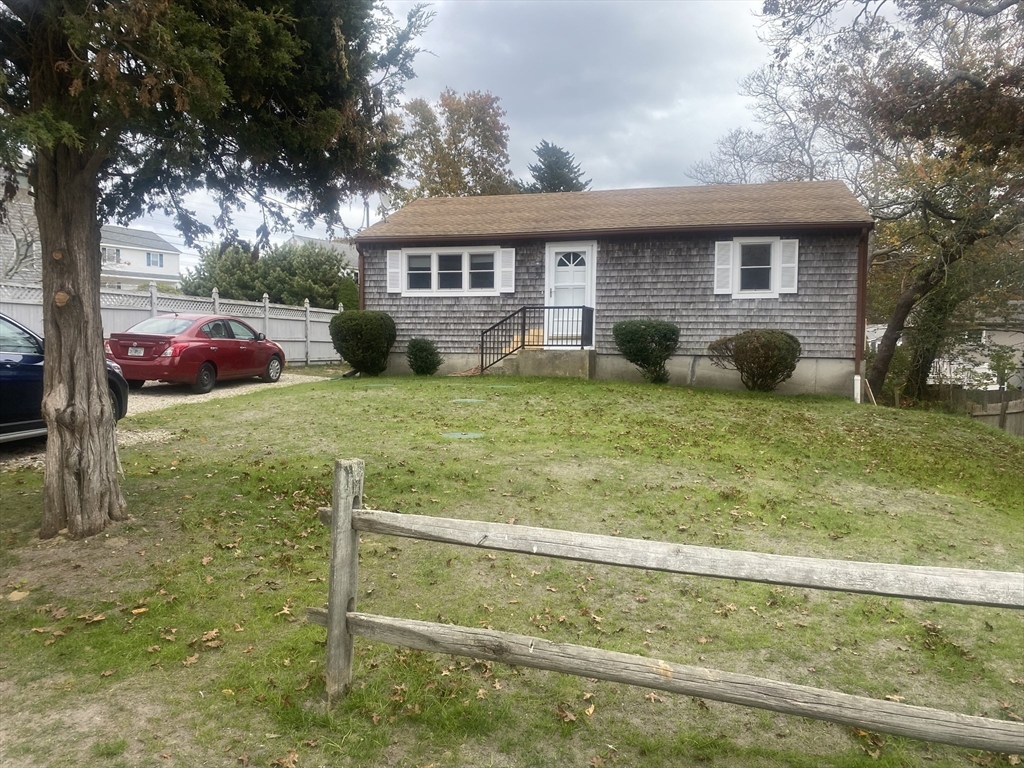 2 bed, 1 bath apartment for rent at 25 Webster Dr, Manomet — photo 23 of 28