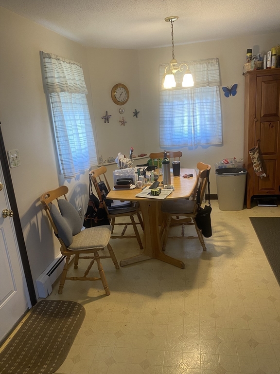 2 bed, 1 bath apartment for rent at 25 Webster Dr, Manomet — photo 6 of 28