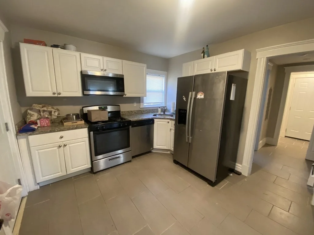 1 bed, 1 bath apartment for rent at 25 Weybosset St Unit 1, Hyde Park — photo 1 of 19