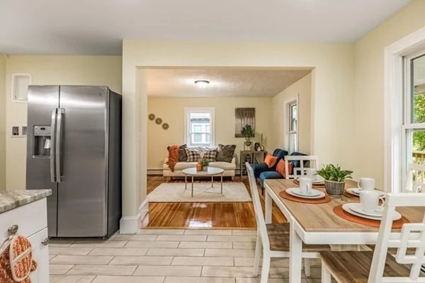 3 bed, 1 bath apartment for rent at 25 Weybosset St Unit Apt. 2, Hyde Park — photo 3 of 20
