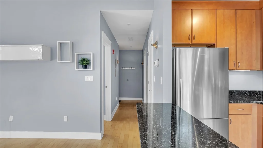 1 bed, 1 bath apartment for rent at 25 Wheeler St Unit 114, Cambridge Highlands — photo 5 of 23