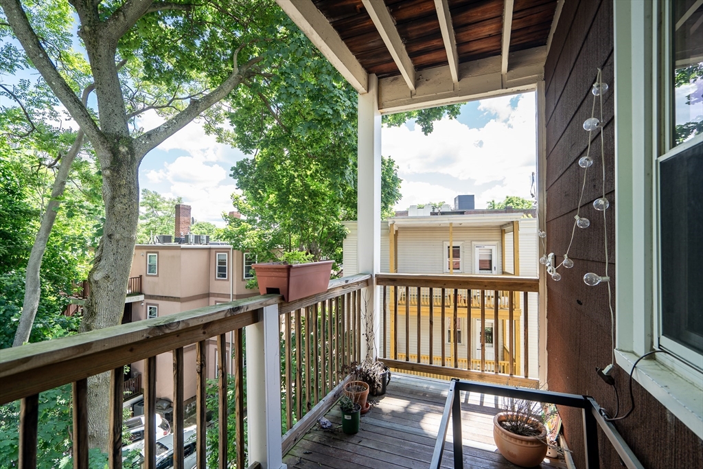 4 bed, 1 bath apartment for rent at 25 Wilson Park Unit 1, Brighton — photo 19 of 23