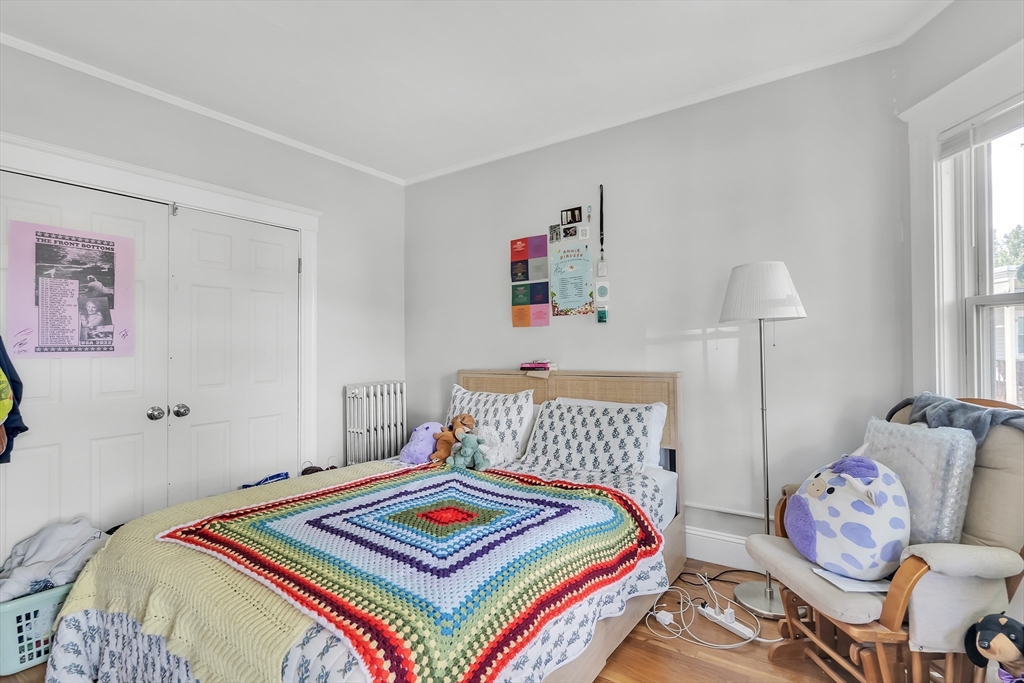 4 bed, 1 bath apartment for rent at 25 Wilson Park Unit 2, Brighton — photo 13 of 24