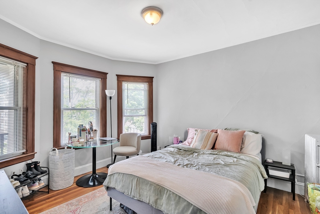 4 bed, 1 bath apartment for rent at 25 Wilson Park Unit 2, Brighton — photo 10 of 24