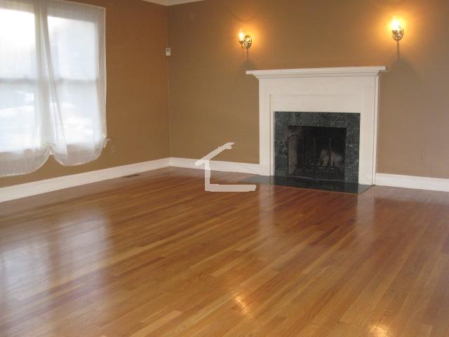 5 bed, 4+ bath apartment for rent at 25 Winthrop Rd Unit 25, Aspinwall Hill — photo 2 of 16