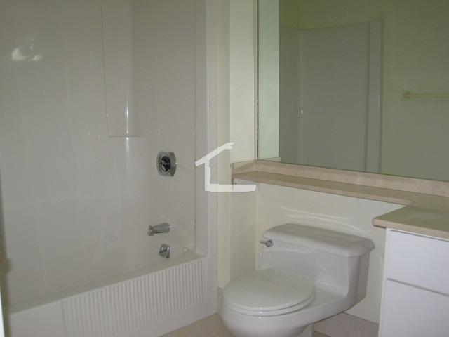 5 bed, 4+ bath apartment for rent at 25 Winthrop Rd Unit 25, Aspinwall Hill — photo 14 of 16