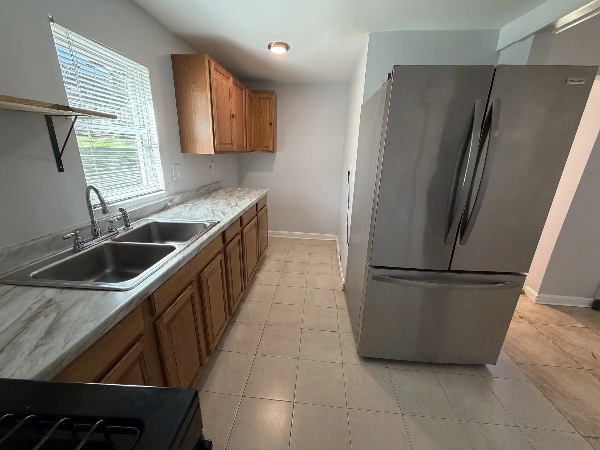 2 bed, 1 bath apartment for rent at 25 Winthrop St Unit 25, Fitchburg — photo 12 of 24