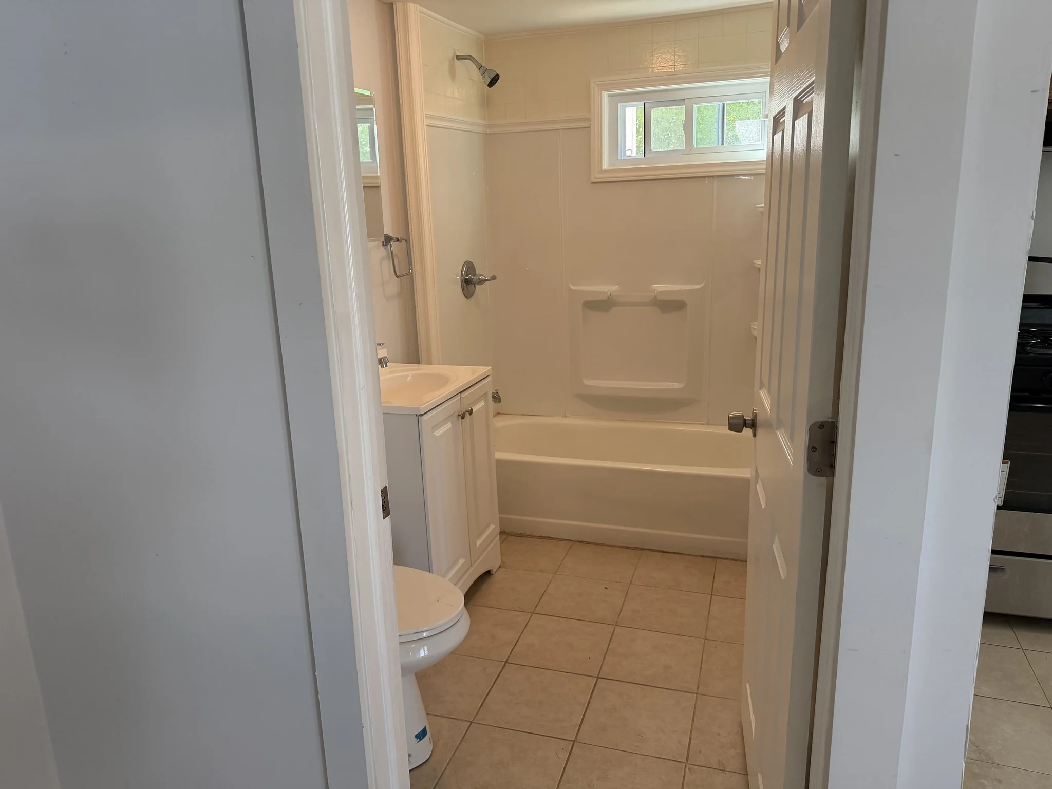 2 bed, 1 bath apartment for rent at 25 Winthrop St Unit 25, Fitchburg — photo 17 of 24