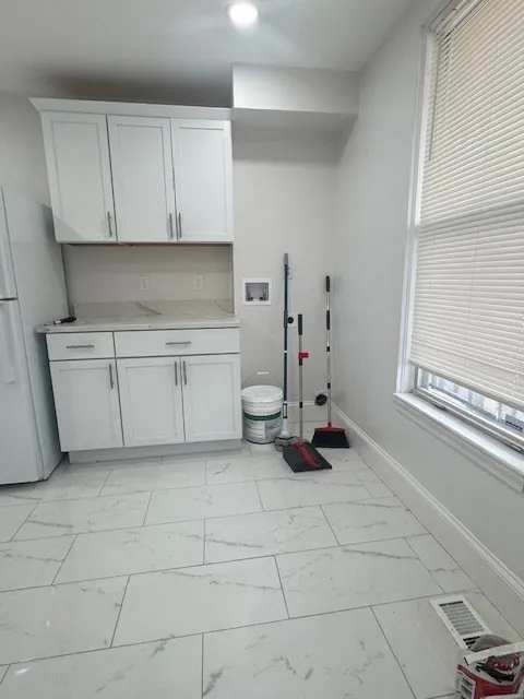 2 bed, 1 bath apartment for rent at 25 Woodville St Unit 1, Roxbury — photo 4 of 9