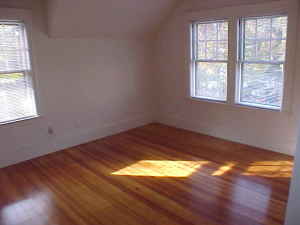 4 bed, 2.5 bath apartment for rent at 25 Woodward St, Newton Highlands — photo 1 of 7