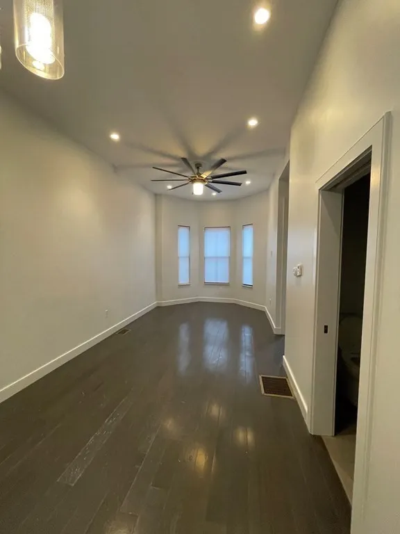 4 bed, 3 bath apartment for rent at 25 Worthington St Unit 1, Roxbury — photo 2 of 25