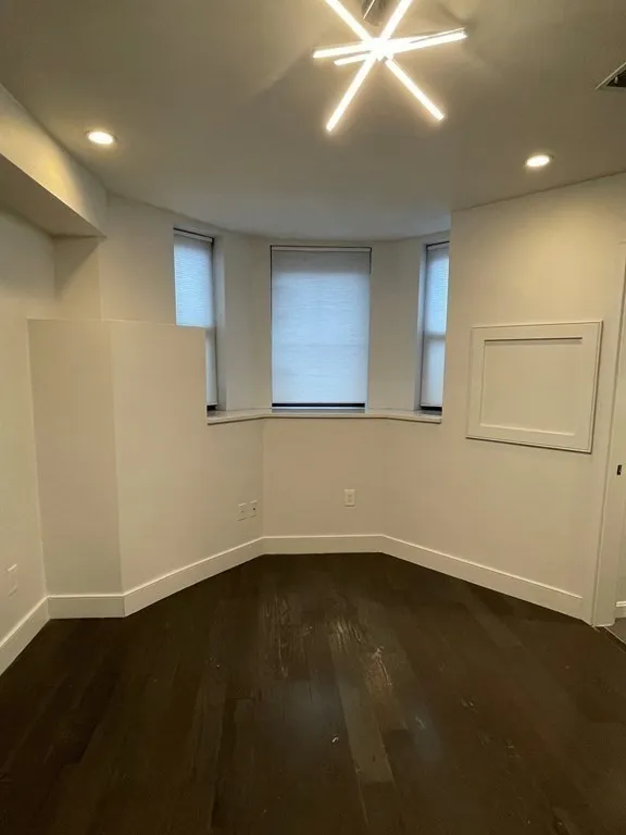 4 bed, 3 bath apartment for rent at 25 Worthington St Unit 1, Roxbury — photo 14 of 25