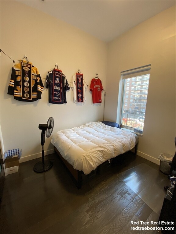 4 bed, 3 bath apartment for rent at 25 Worthington St Unit 2, Mission Hill — photo 11 of 15