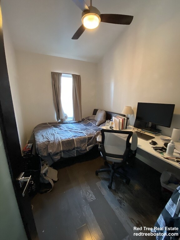 4 bed, 3 bath apartment for rent at 25 Worthington St Unit 2, Mission Hill — photo 13 of 15