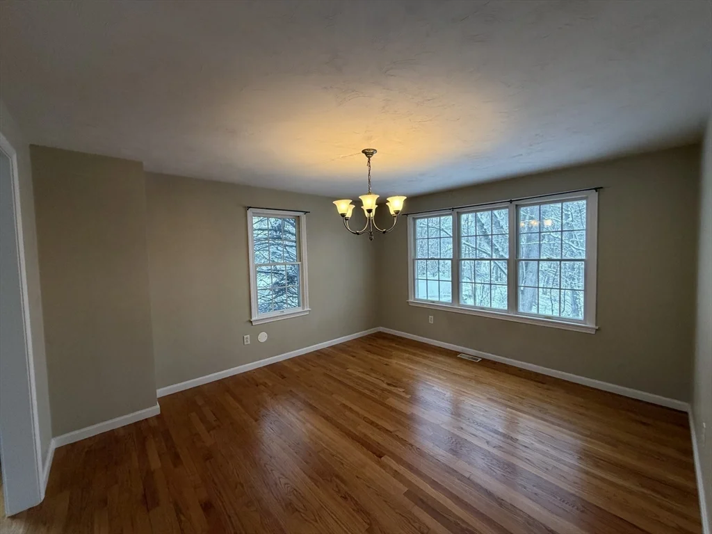 4 bed, 3 bath apartment for rent at 25 Wren Ter, Quincy — photo 7 of 36