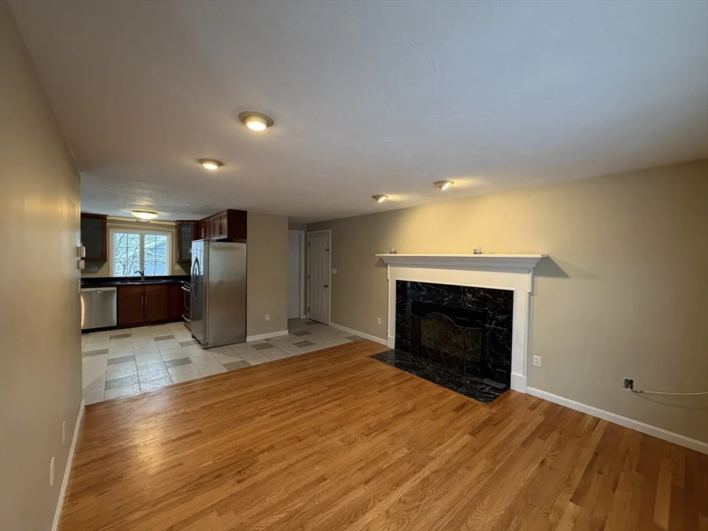 4 bed, 3 bath apartment for rent at 25 Wren Ter, Quincy — photo 9 of 36