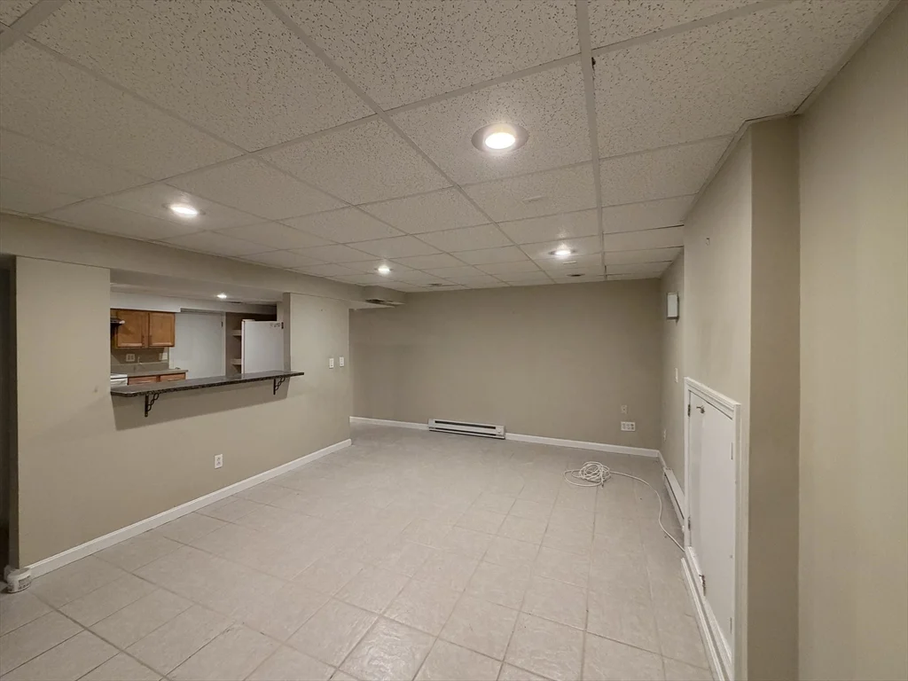 4 bed, 3 bath apartment for rent at 25 Wren Ter, Quincy — photo 31 of 36