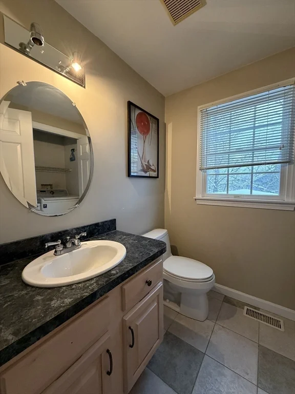 4 bed, 3 bath apartment for rent at 25 Wren Ter, Quincy — photo 12 of 36