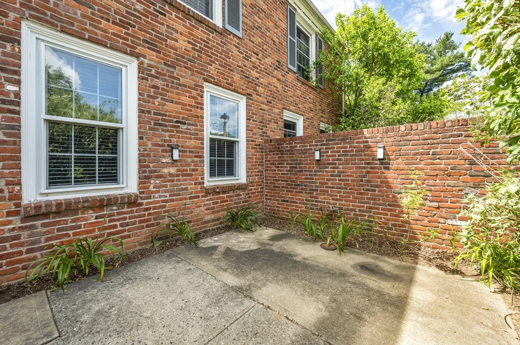 2 bed, 1 bath apartment for rent at 25 Yorktown Dr Unit 25, Forest Park — photo 22 of 22