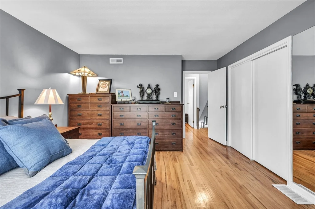 2 bed, 1 bath apartment for rent at 25 Yorktown Dr Unit 25, Forest Park — photo 14 of 22