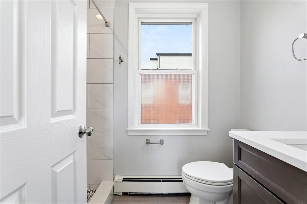 2 bed, 2 bath apartment for rent at 250-252 Main St Unit 3R, Charlestown — photo 17 of 17