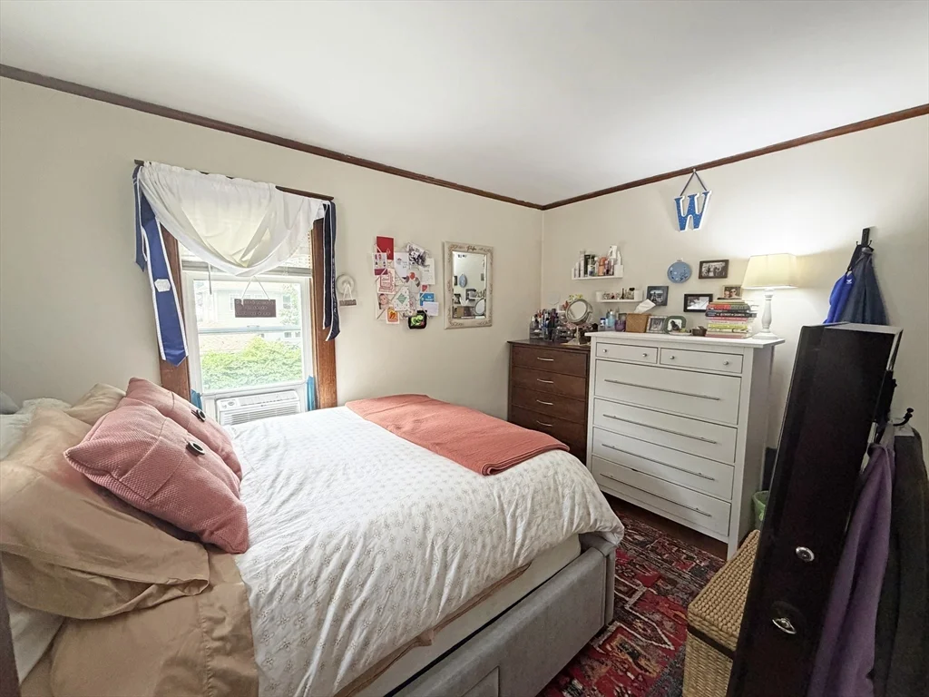 2 bed, 1 bath apartment for rent at 250-252 Robbins St Unit B, South Side — photo 10 of 13
