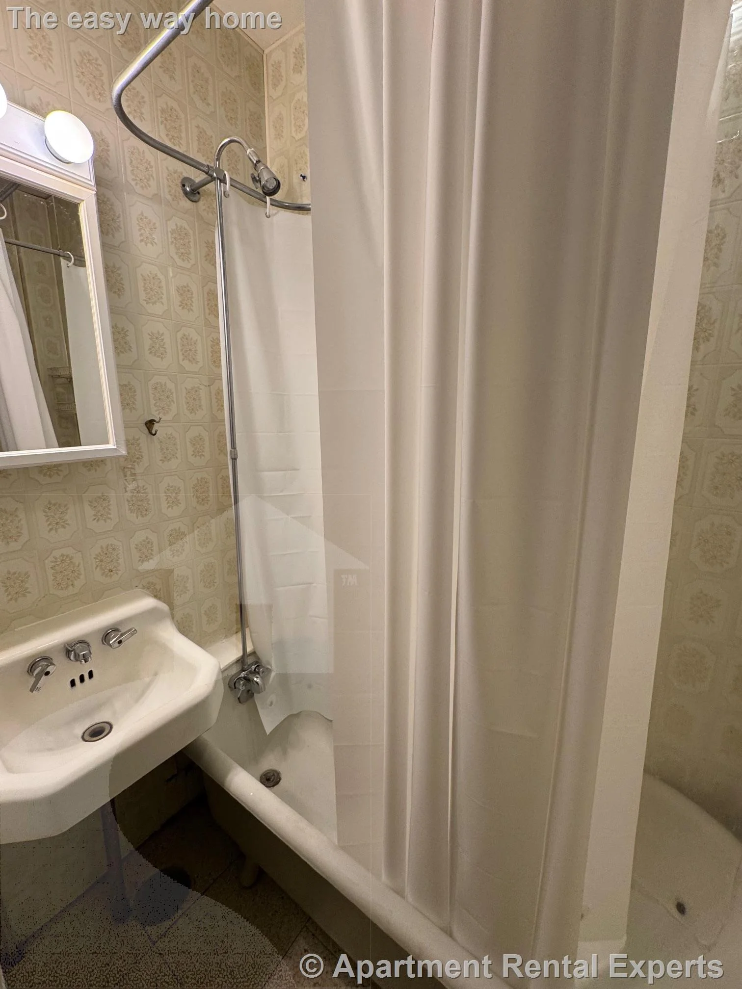 2 bed, 1 bath apartment for rent at 250 Beacon St Unit 1R, Baldwin — photo 14 of 15