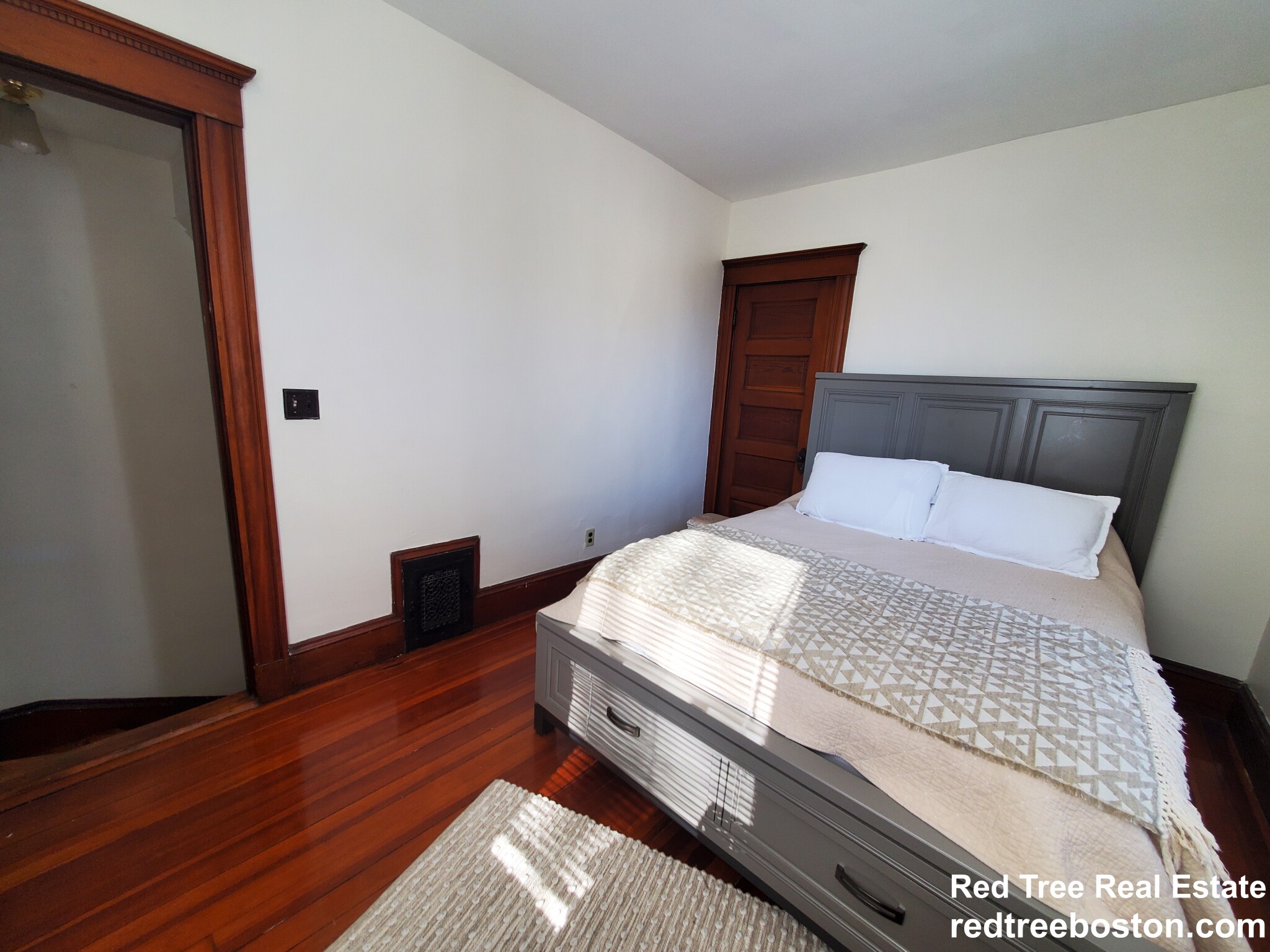 3 bed, 1 bath apartment for rent at 250 Belgrade Ave Unit 1, Roslindale — photo 12 of 19