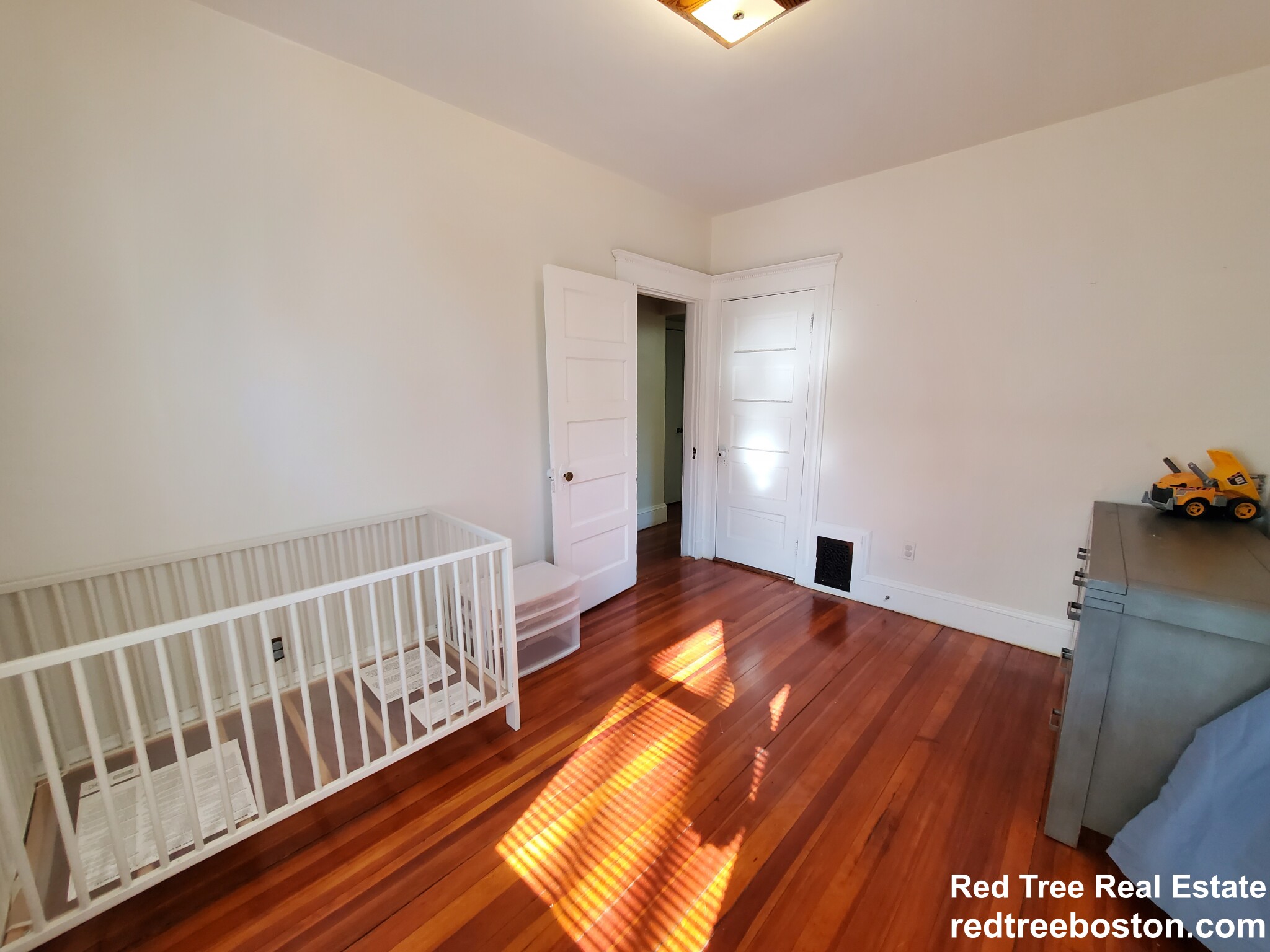 3 bed, 1 bath apartment for rent at 250 Belgrade Ave Unit 1, Roslindale — photo 16 of 19