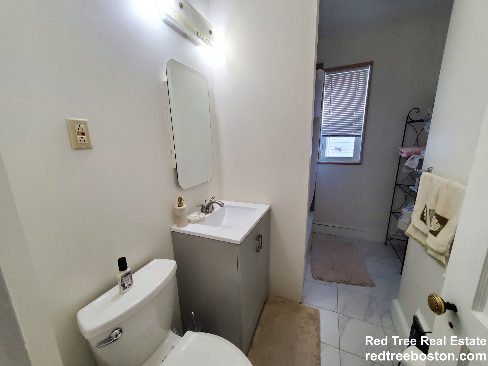 3 bed, 1 bath apartment for rent at 250 Belgrade Ave Unit 1, Roslindale — photo 18 of 19