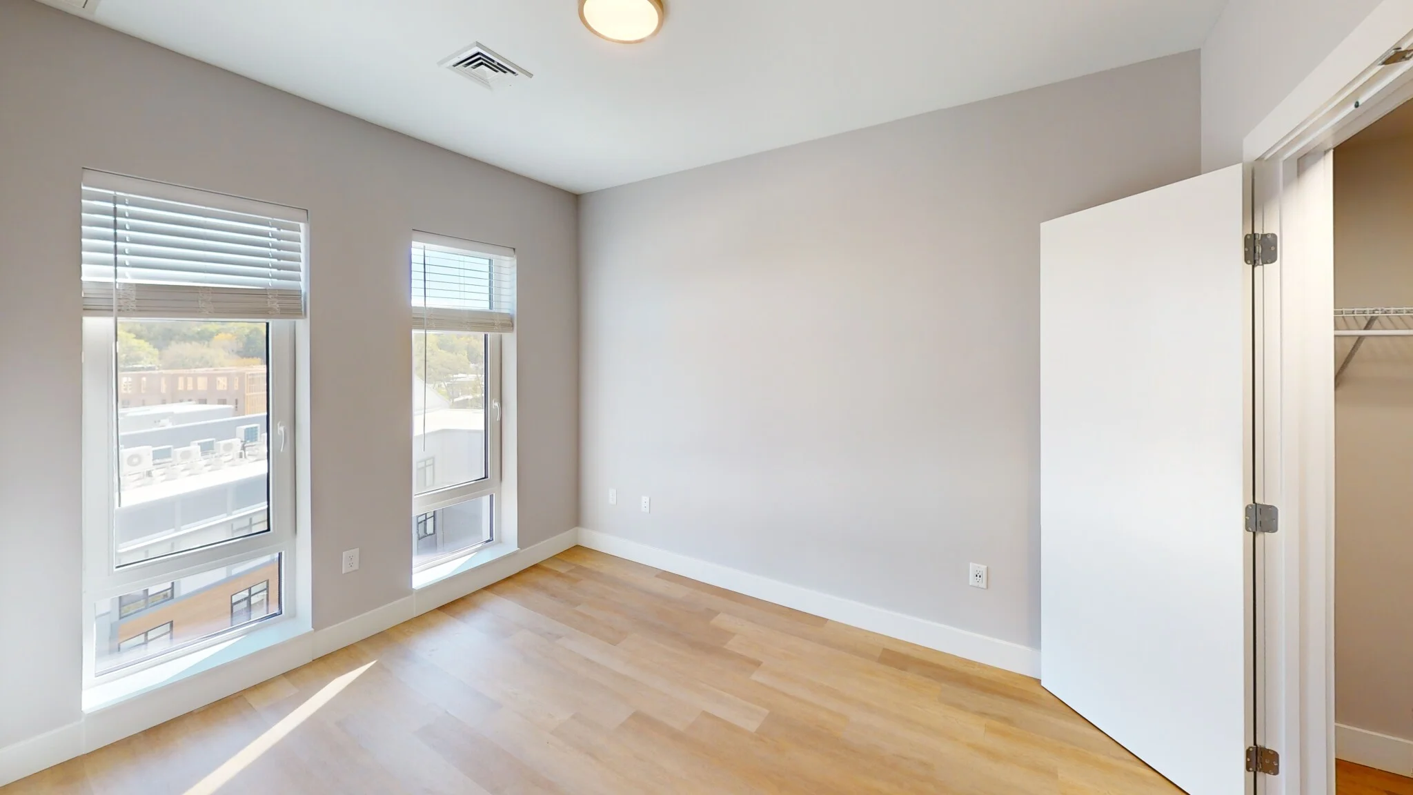 1 bed, 1 bath apartment for rent at 250 Centre St Unit 204, Jamaica Plain — photo 3 of 20