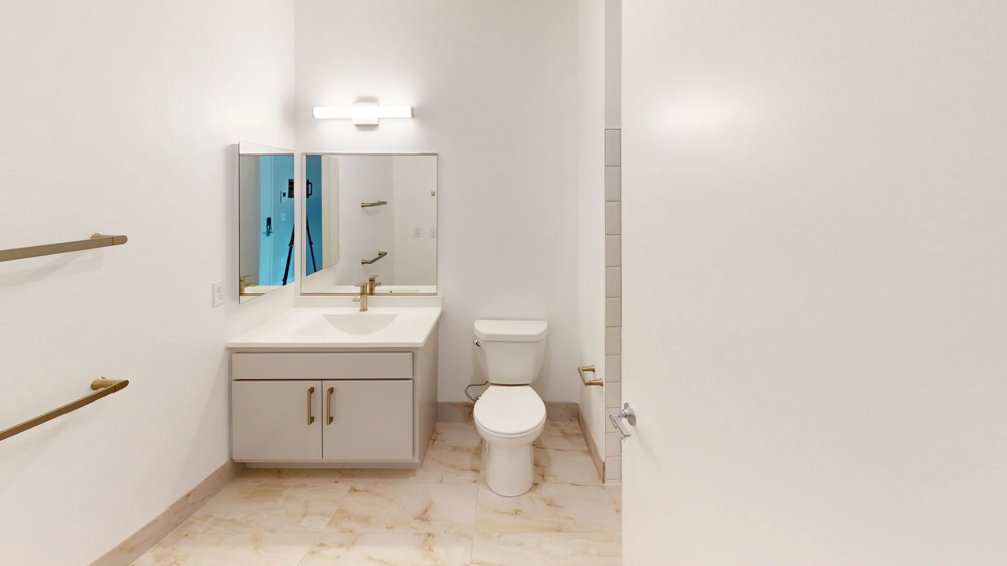 1 bed, 1 bath apartment for rent at 250 Centre St Unit 204, Jamaica Plain — photo 5 of 20