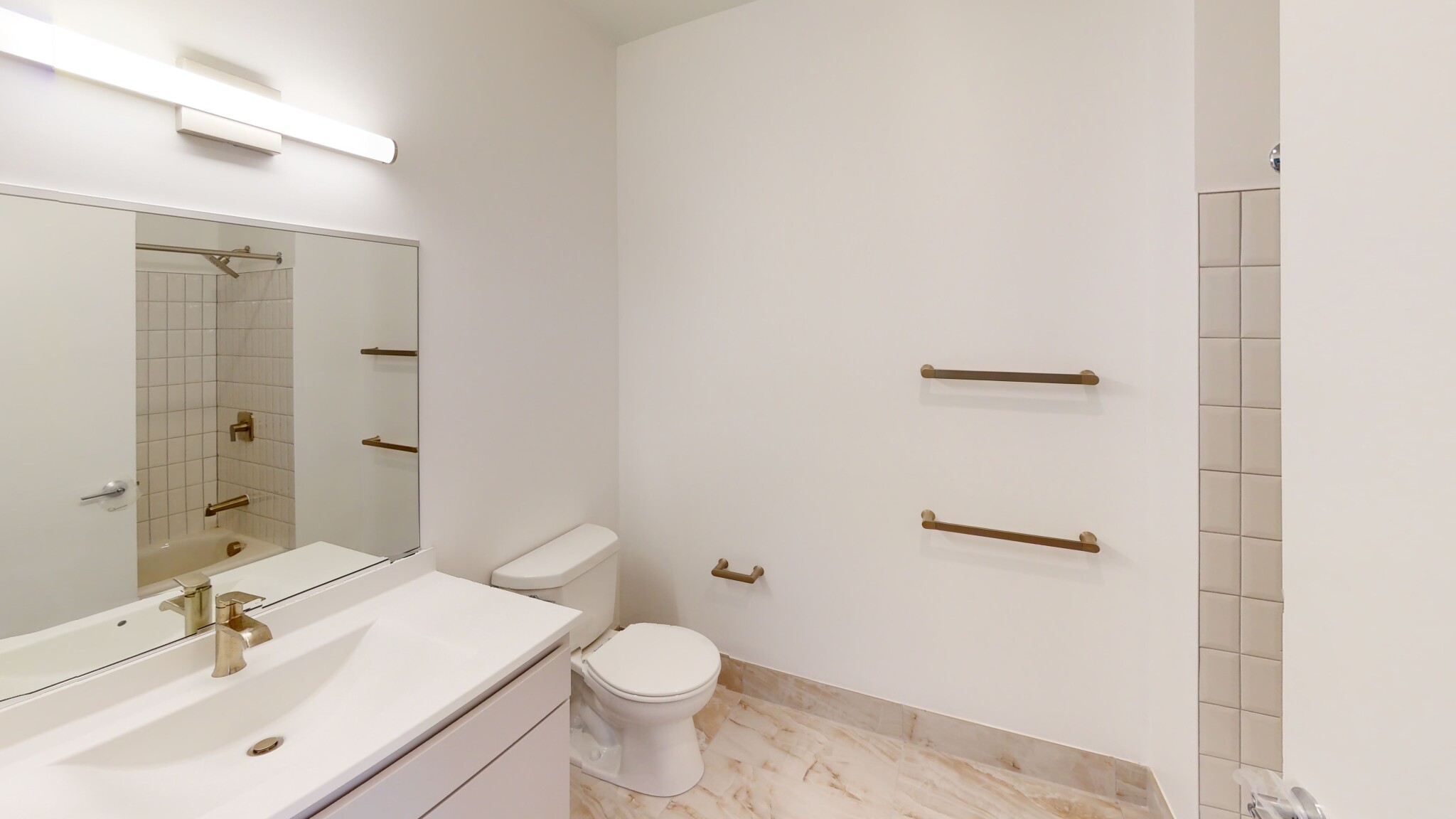 2 bed, 1 bath apartment for rent at 250 Centre St Unit 209, Jamaica Plain — photo 8 of 25