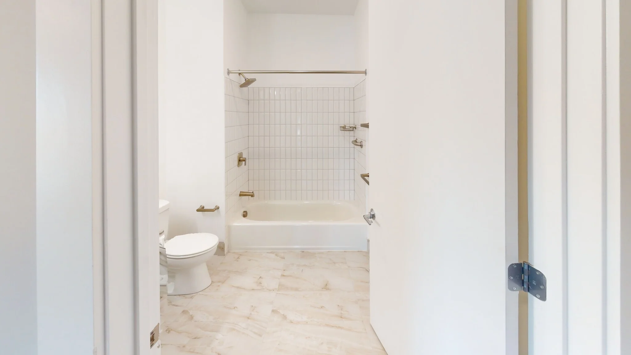 1 bed, 1 bath apartment for rent at 250 Centre St Unit 218, Jamaica Plain — photo 7 of 21