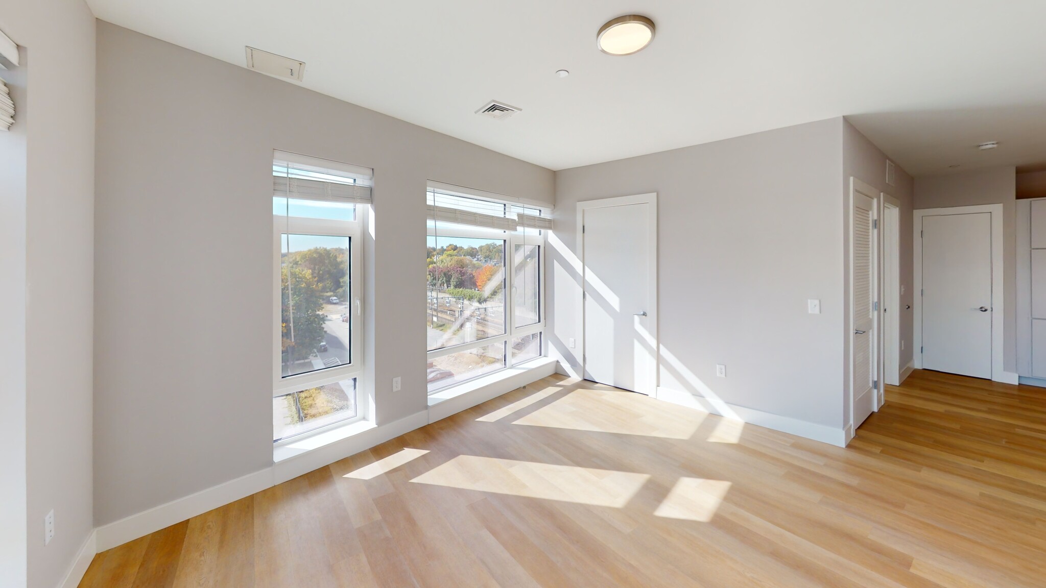 2 bed, 1 bath apartment for rent at 250 Centre St Unit 502, Jamaica Plain — photo 3 of 25