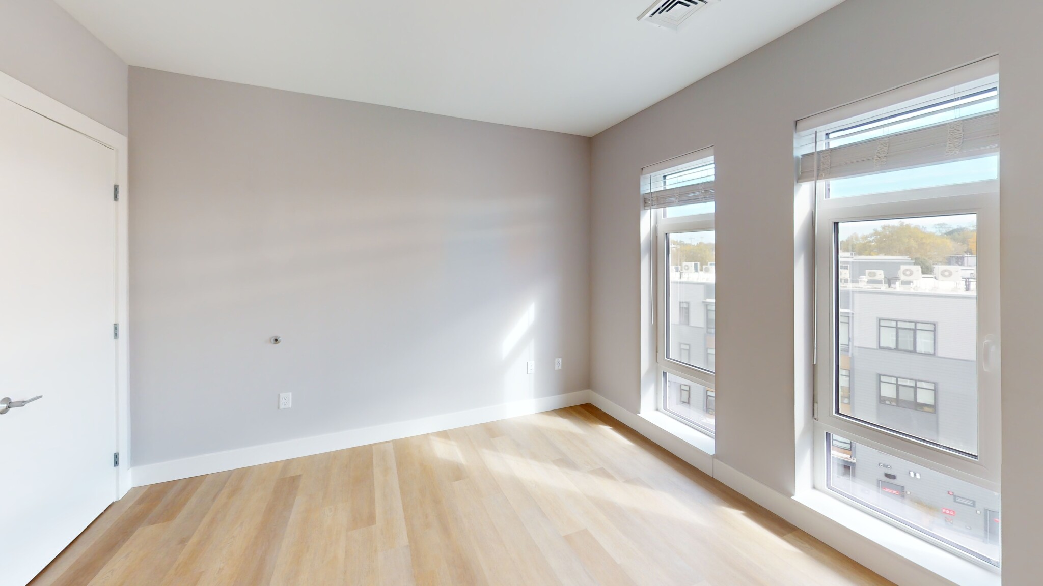 2 bed, 1 bath apartment for rent at 250 Centre St Unit 502, Jamaica Plain — photo 7 of 25