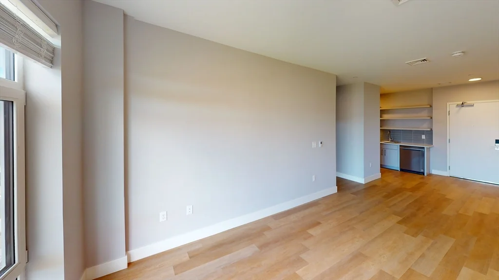 2 bed, 1 bath apartment for rent at 250 Centre St Unit 509, Jamaica Plain — photo 3 of 5